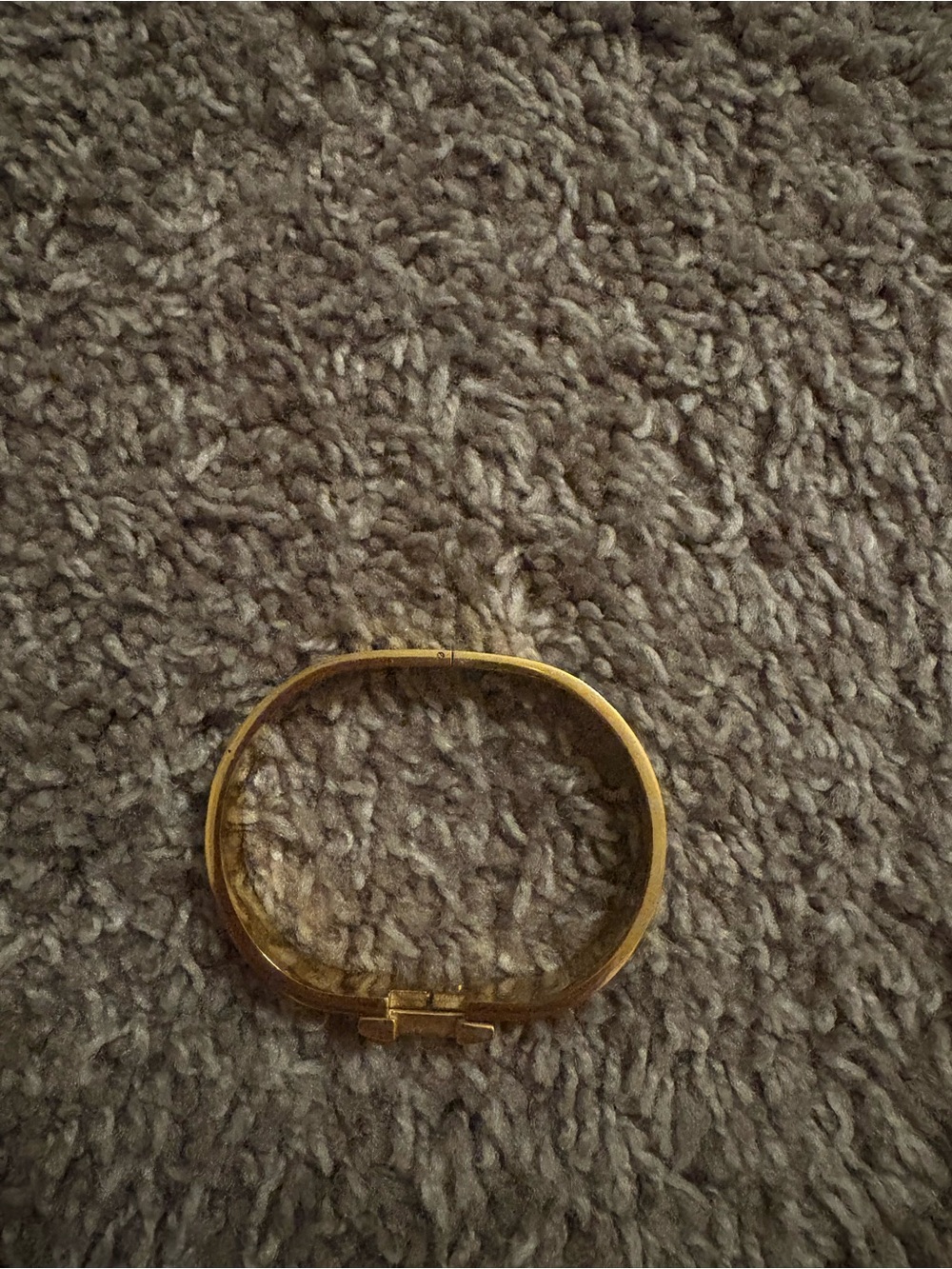 Gold and Black Hinge H Bracelet - Picture 2 of 3